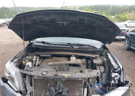 2019 Nissan Pathfinder Sl z USA, uszkodzony, nr VIN 5N1DR2MN9KC603843